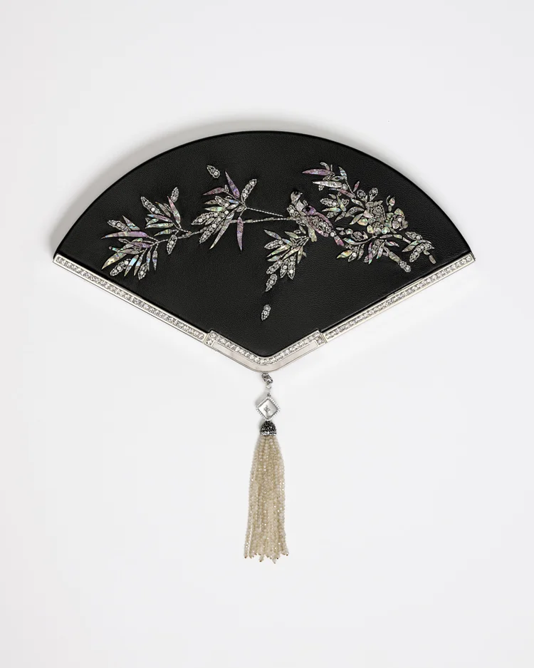 Velvet Noir Fan