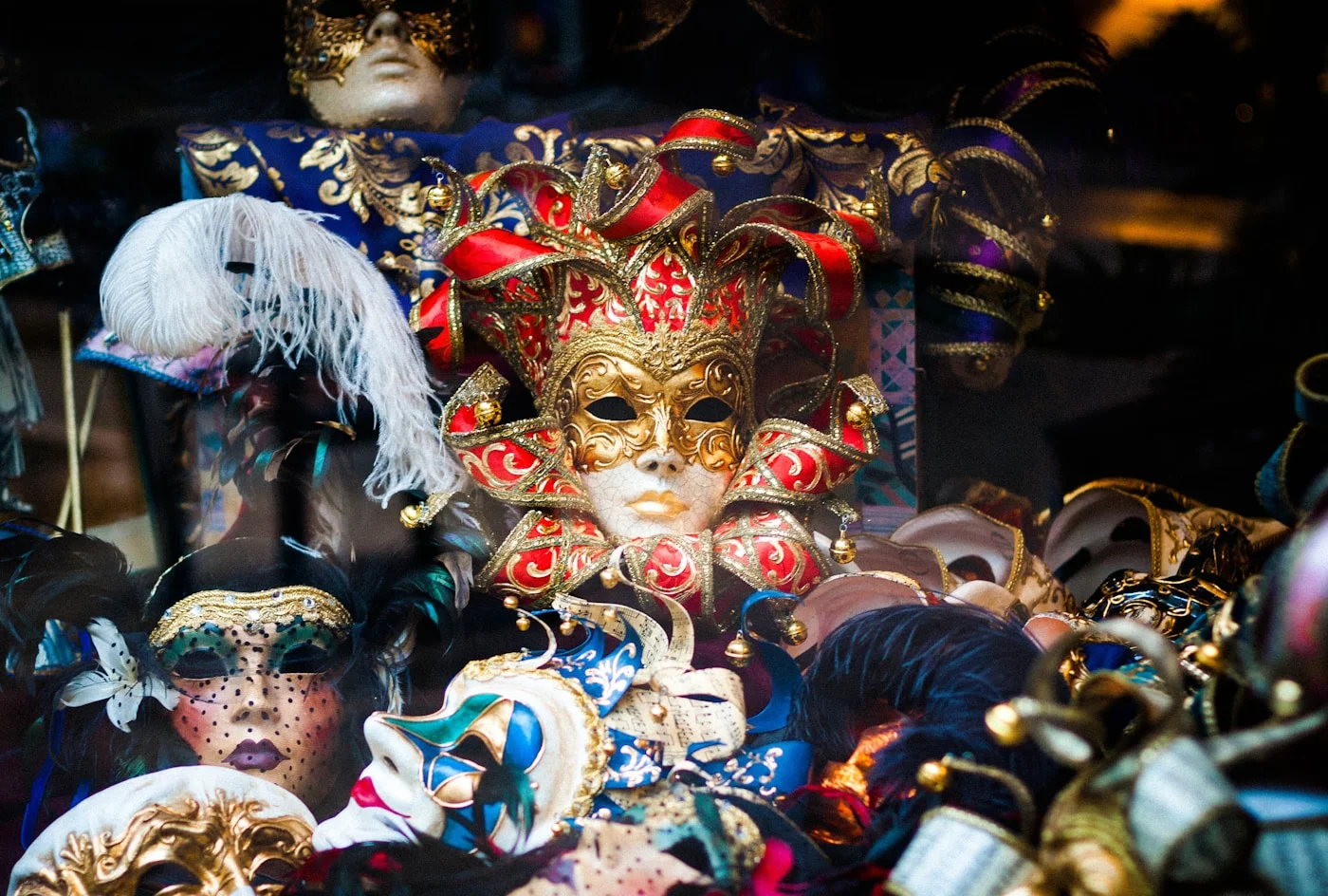 Custom mask from a collection design